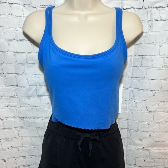 Danskin Women’s Scallop Crop Tank Palace Blue Size Large - Picture 1 of 11